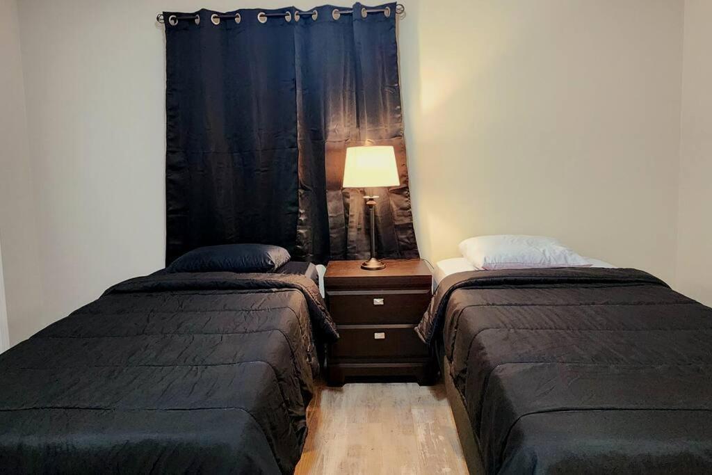 Comfort First - Sleeps 6 Whitehorse Esterno foto