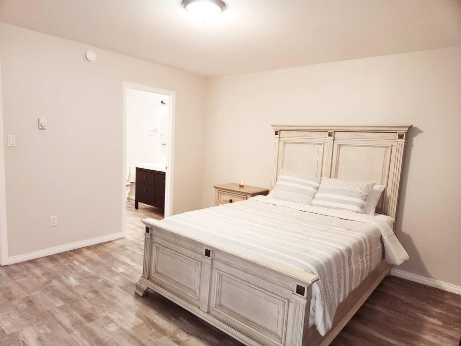 Comfort First - Sleeps 6 Whitehorse Esterno foto